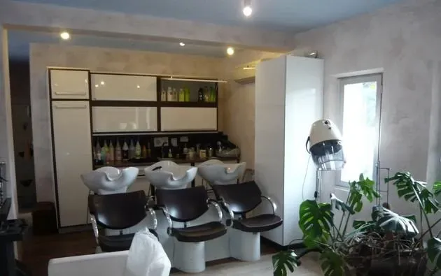 Salon de coiffure près de Chaligny